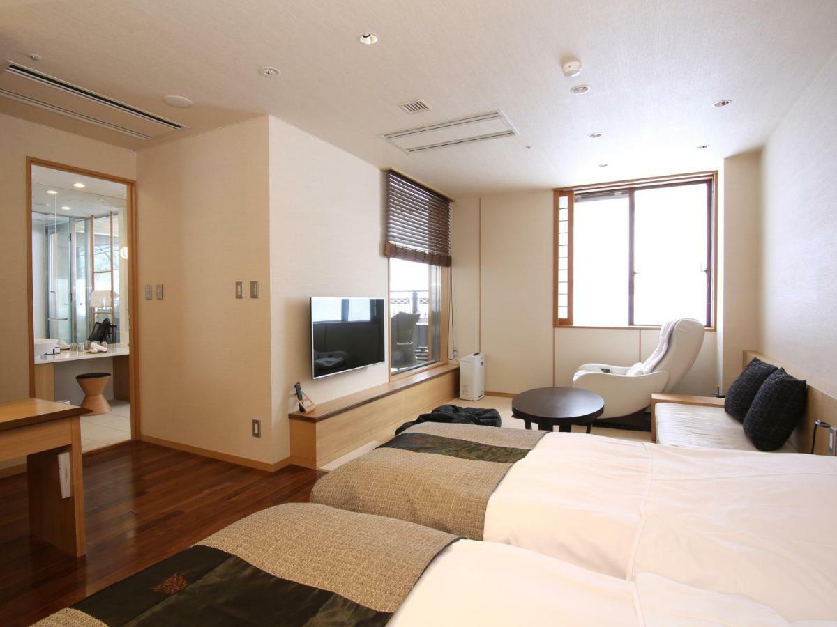 Niseko Konbu Onsen Tsuruga Moku-no-sho Hotel Eksteriør billede