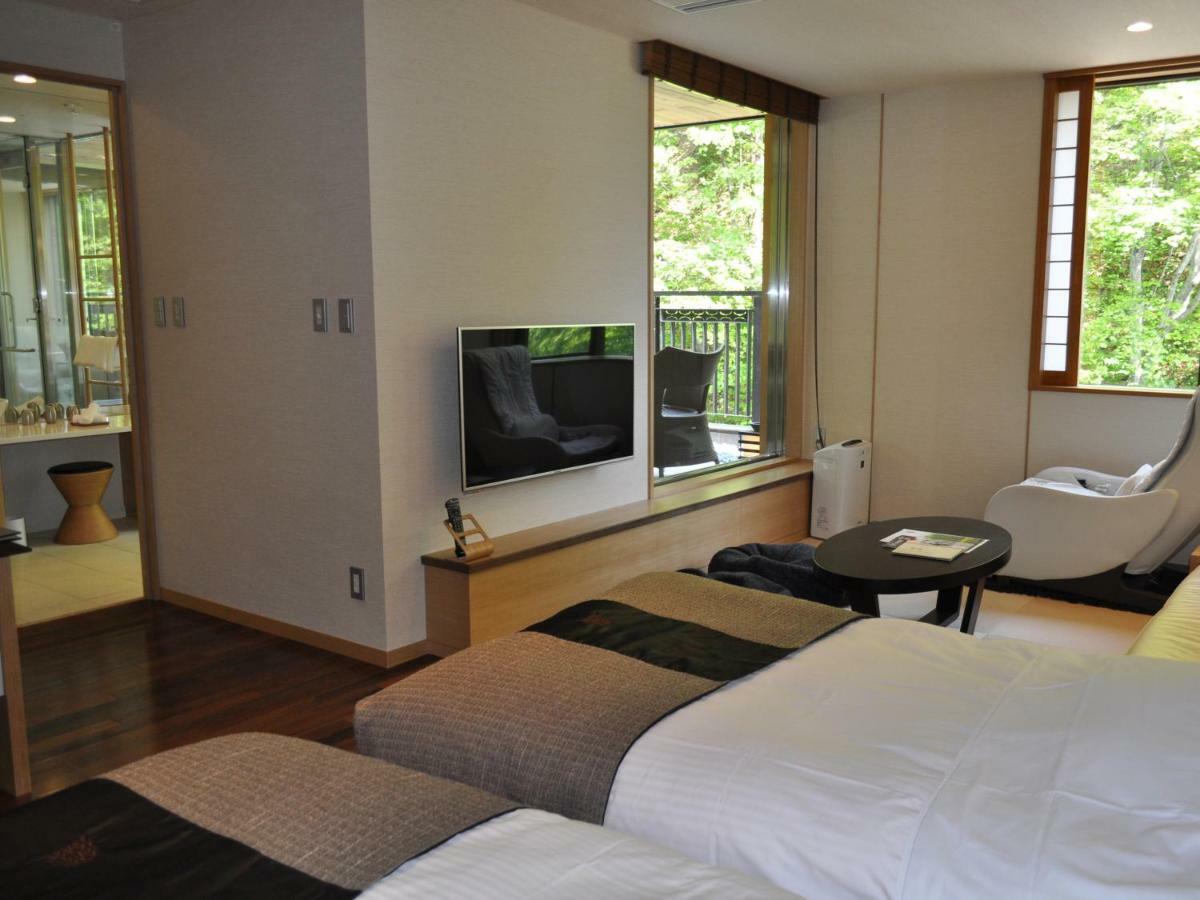 Niseko Konbu Onsen Tsuruga Moku-no-sho Hotel Eksteriør billede